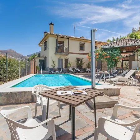 Casa Hitos